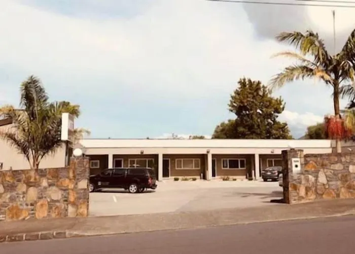 Phoenix Palm Motel